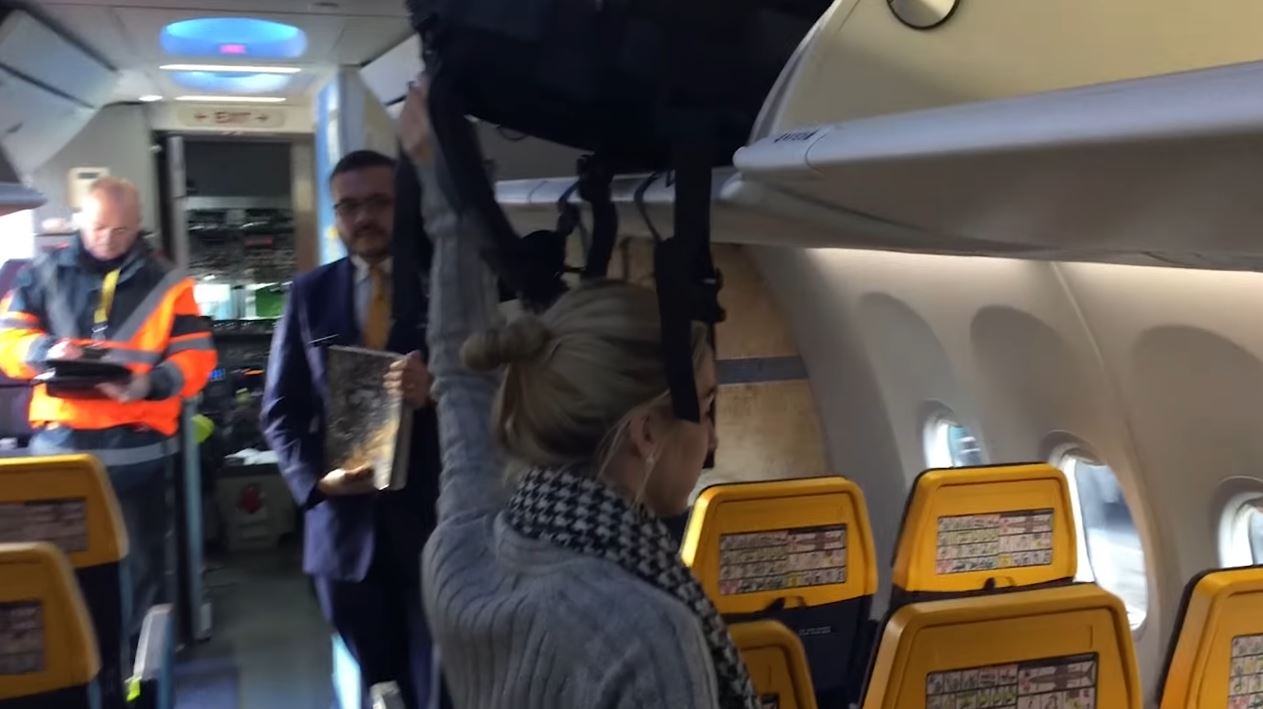 Ryanair’s Mannequin Challenge