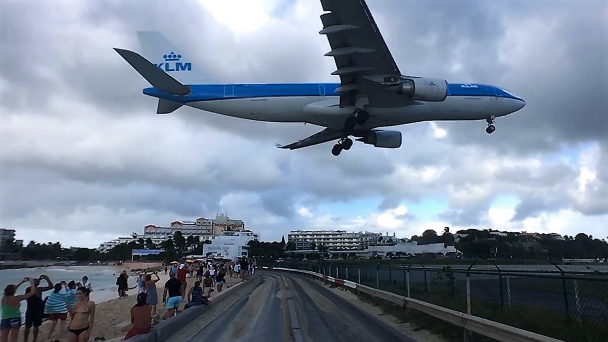KLM A330 & 747 Landing | Maho Beach SXM St. Maarten