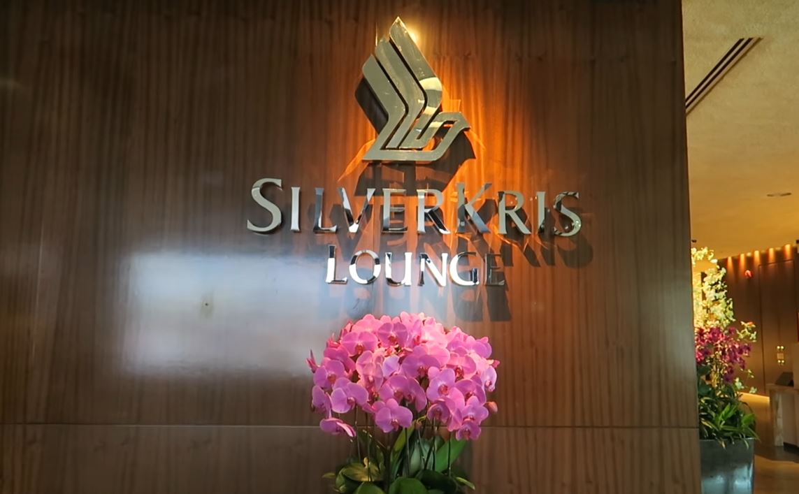 Singapore Airlines SilverKris Lounge