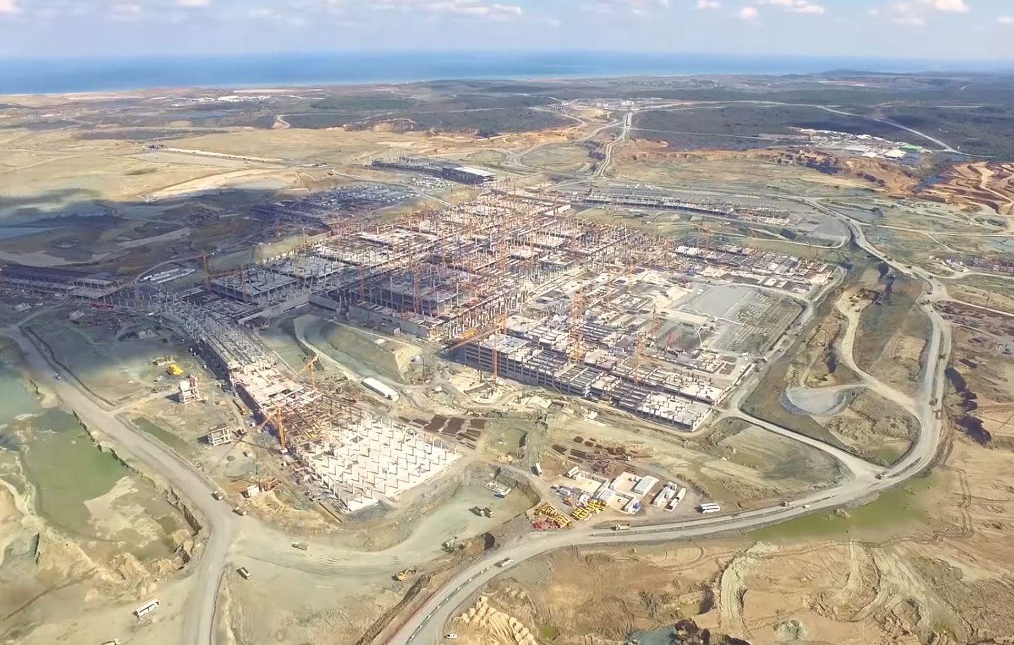 Istanbul New Airport: Timelapse of Terminal Building Construction