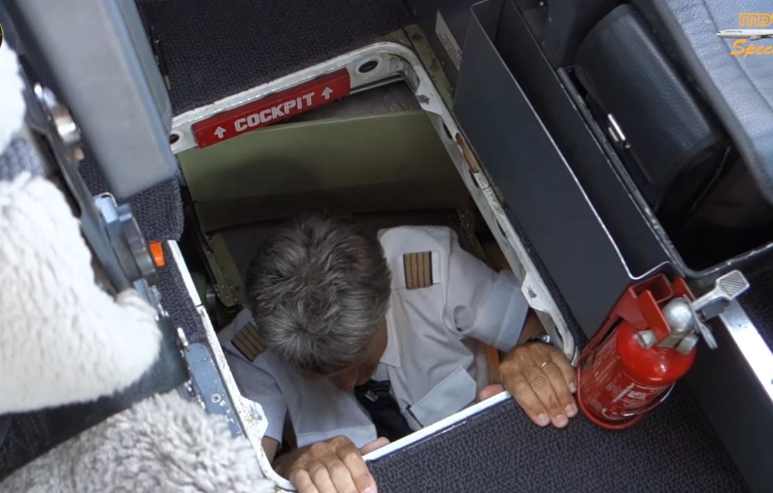 Hidden Room under the Cockpit of a MD-11F