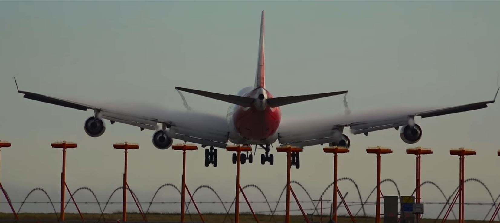 Jumbo Jets In The Fog | Melbourne Airport Plane Spotting