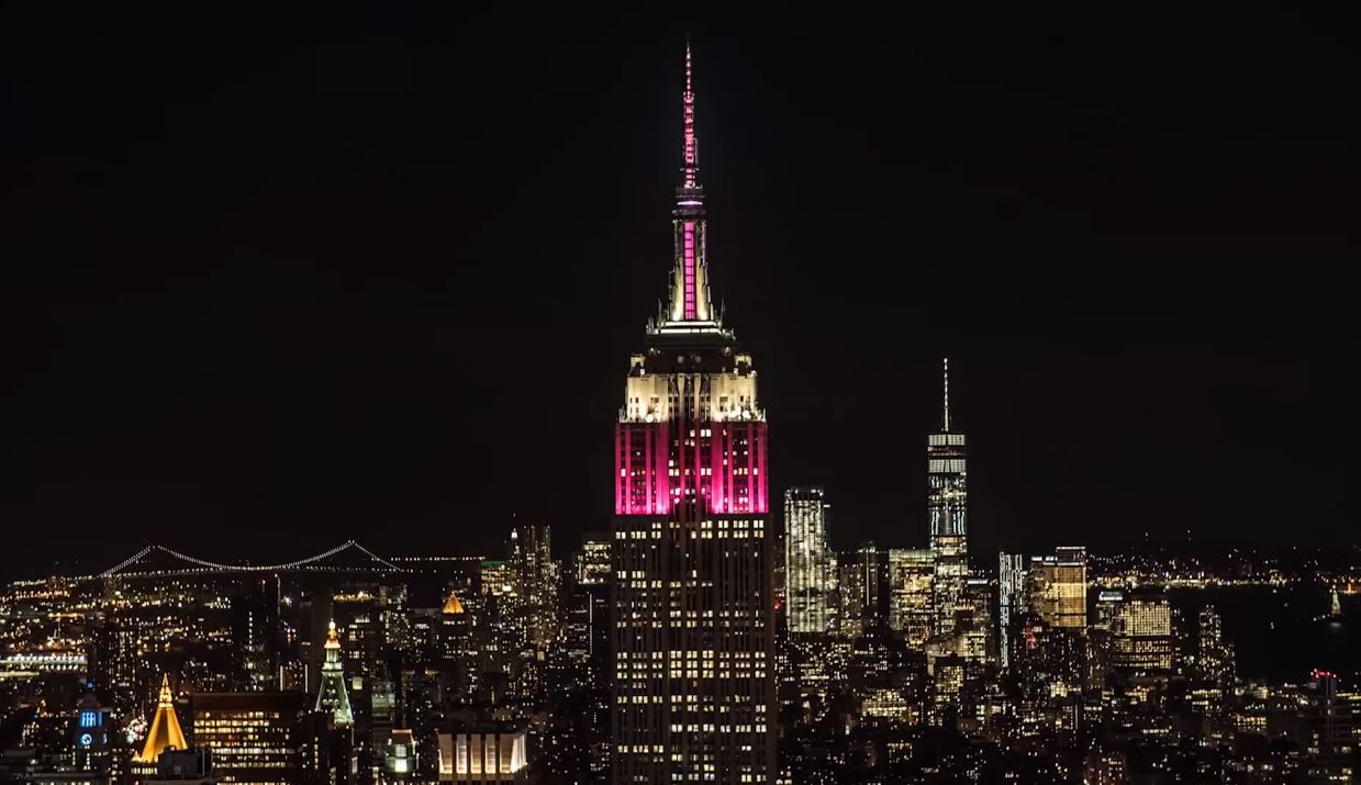 Empire State Building in Qatar Airways colors
