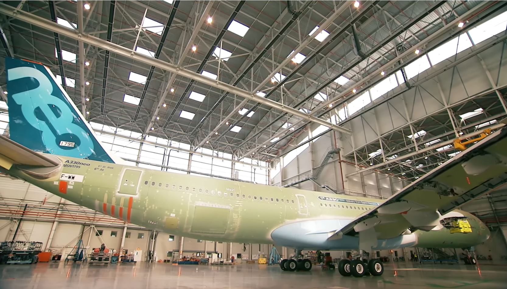In the making: Assembling the no. 1 A330neo