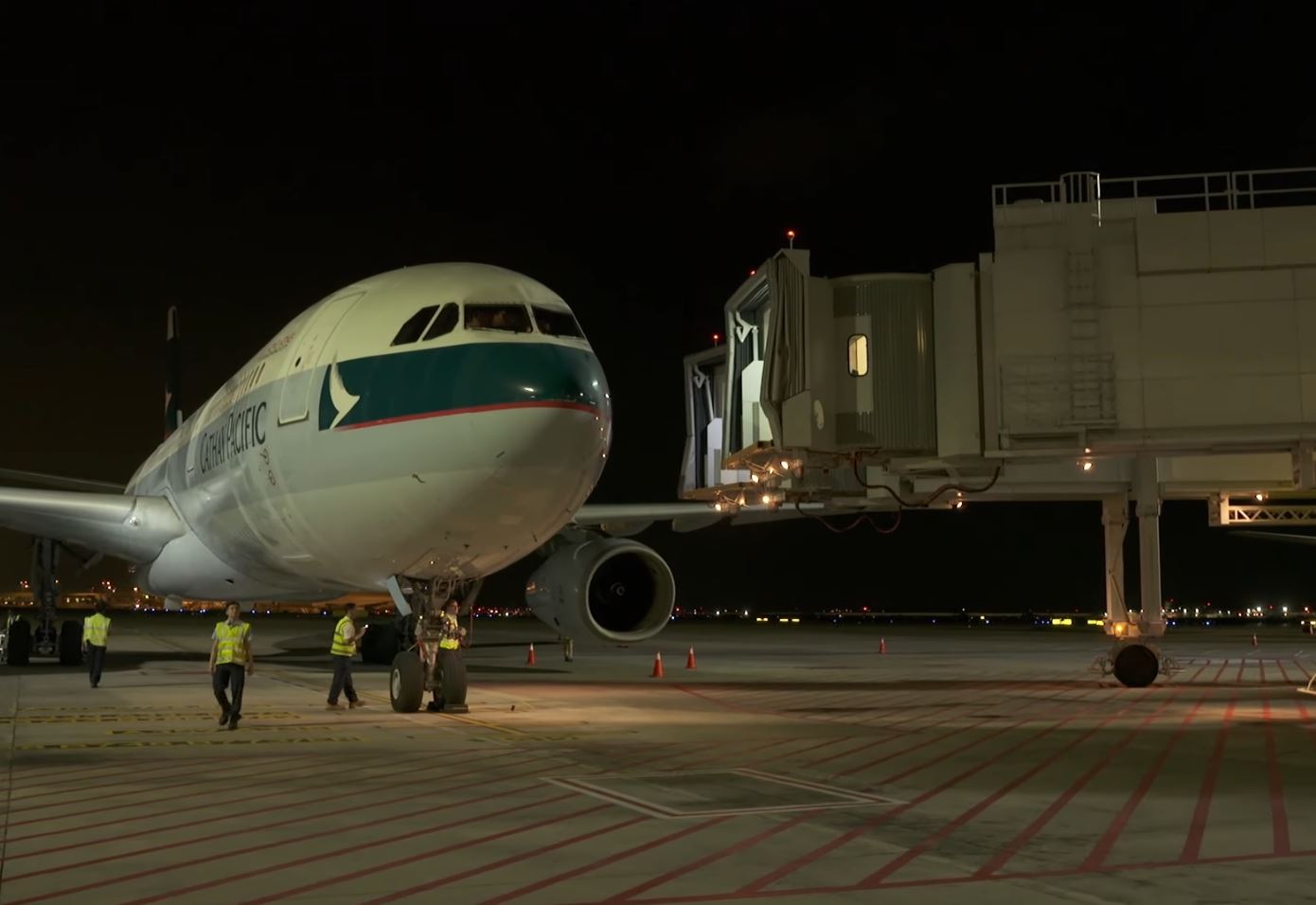 Singapore Changi Terminal 4 Opens