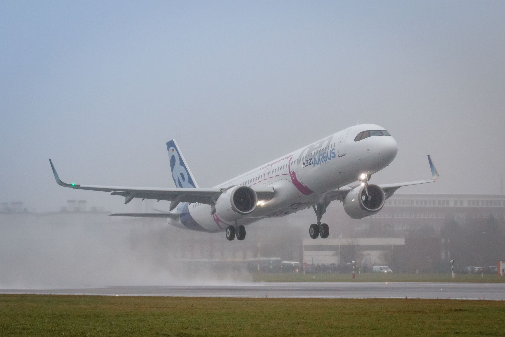 Airbus A321LR First Flight