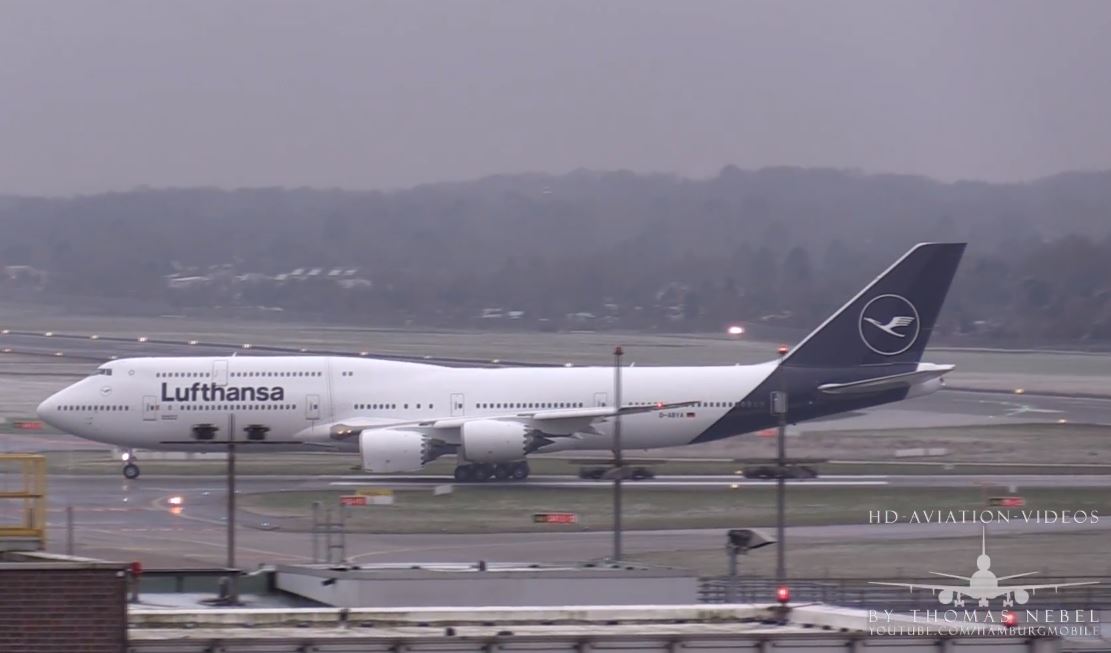 Lufthansa- Boeing 747-8 New Livery