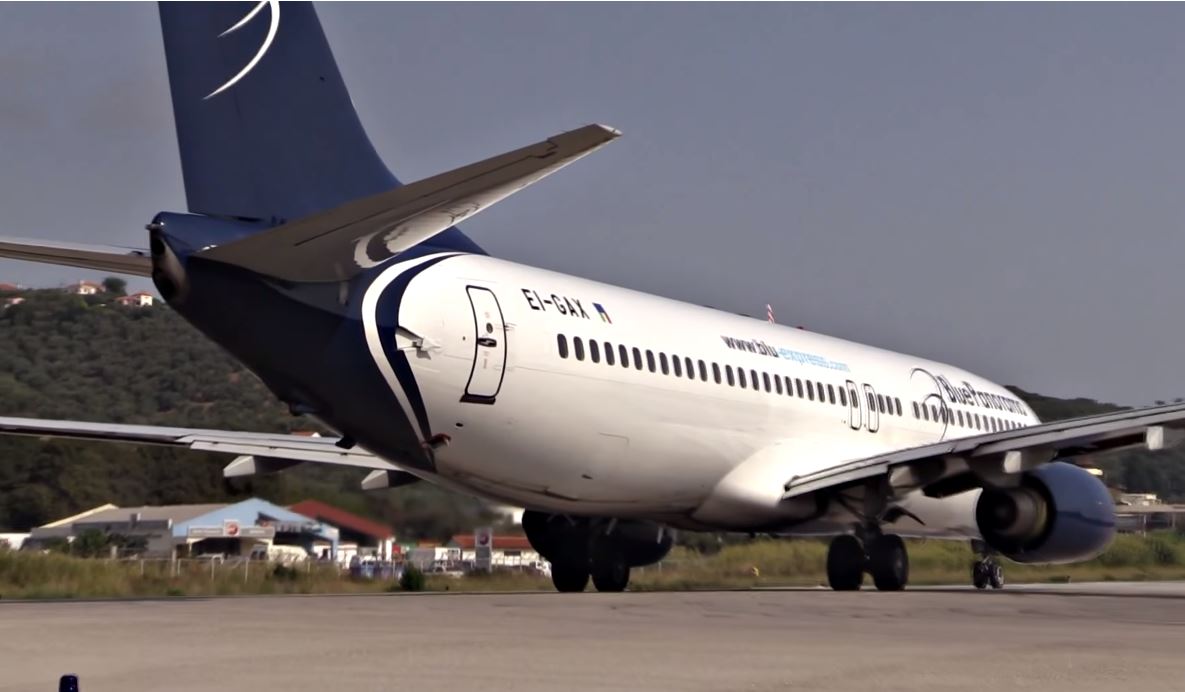 Boeing 737-800 Takeoff Jet Blast @Skiathos Airport