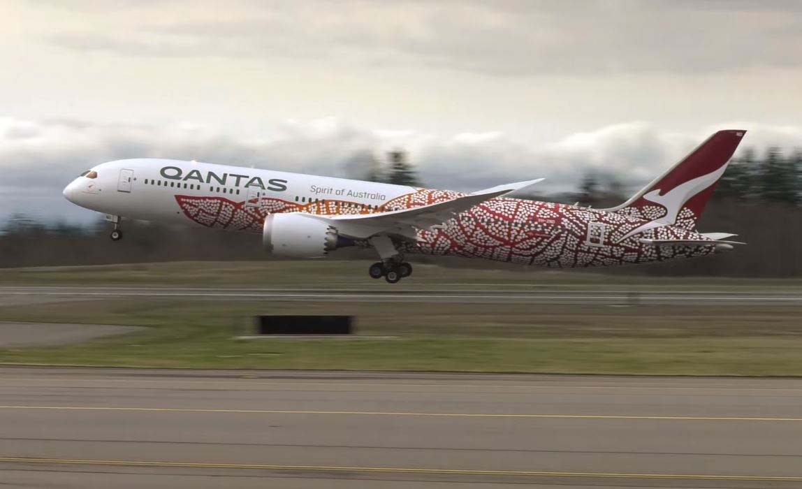 Qantas Dreamliner Livery Creation