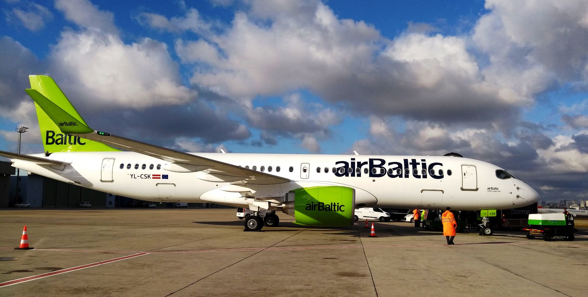 Airbus A220, İstanbul’da Deneme Uçuşu Yaptı