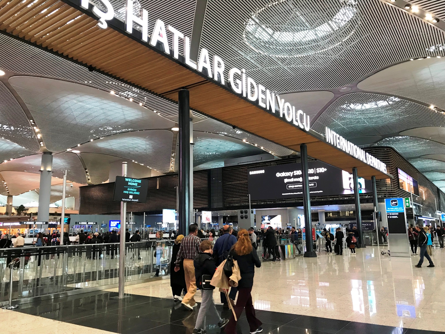 istanbul yeni havalimani dis hat yolcu deneyimi havayolu 101
