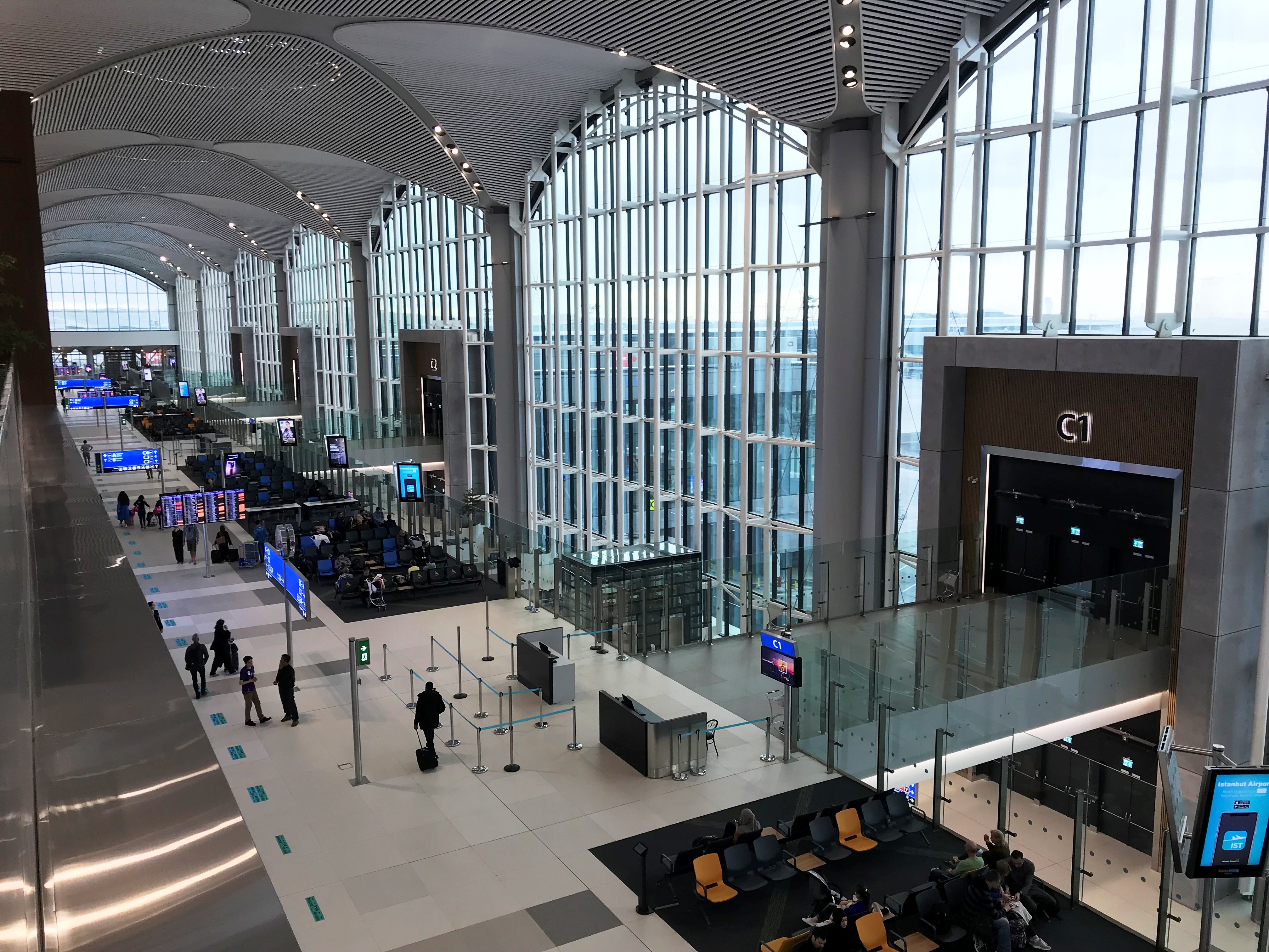 istanbul yeni havalimani dis hat yolcu deneyimi havayolu 101