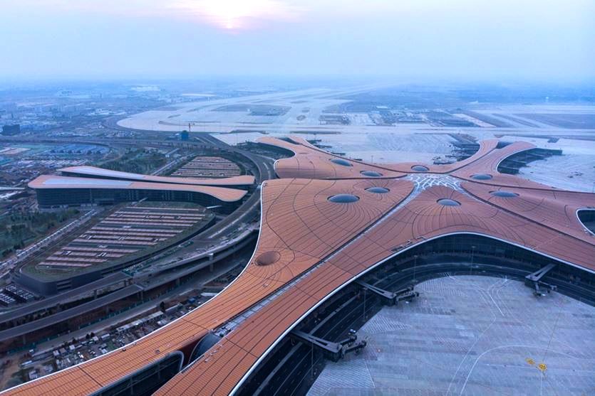 Pekin Daxing Havalimanı’nda Yolcu Uçaklarıyla Deneme Uçuşları Yapıldı