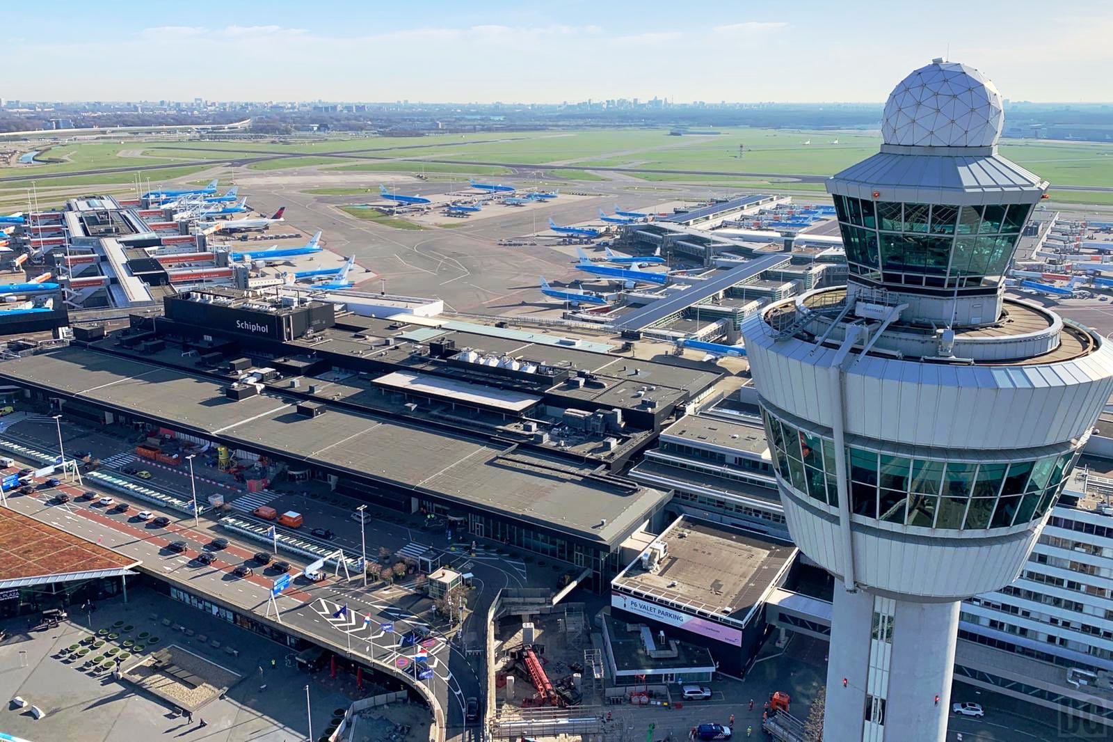 Schiphol Havalimanı, Terminal Binasının Sıcaklığını 1 Derece Düşürdü