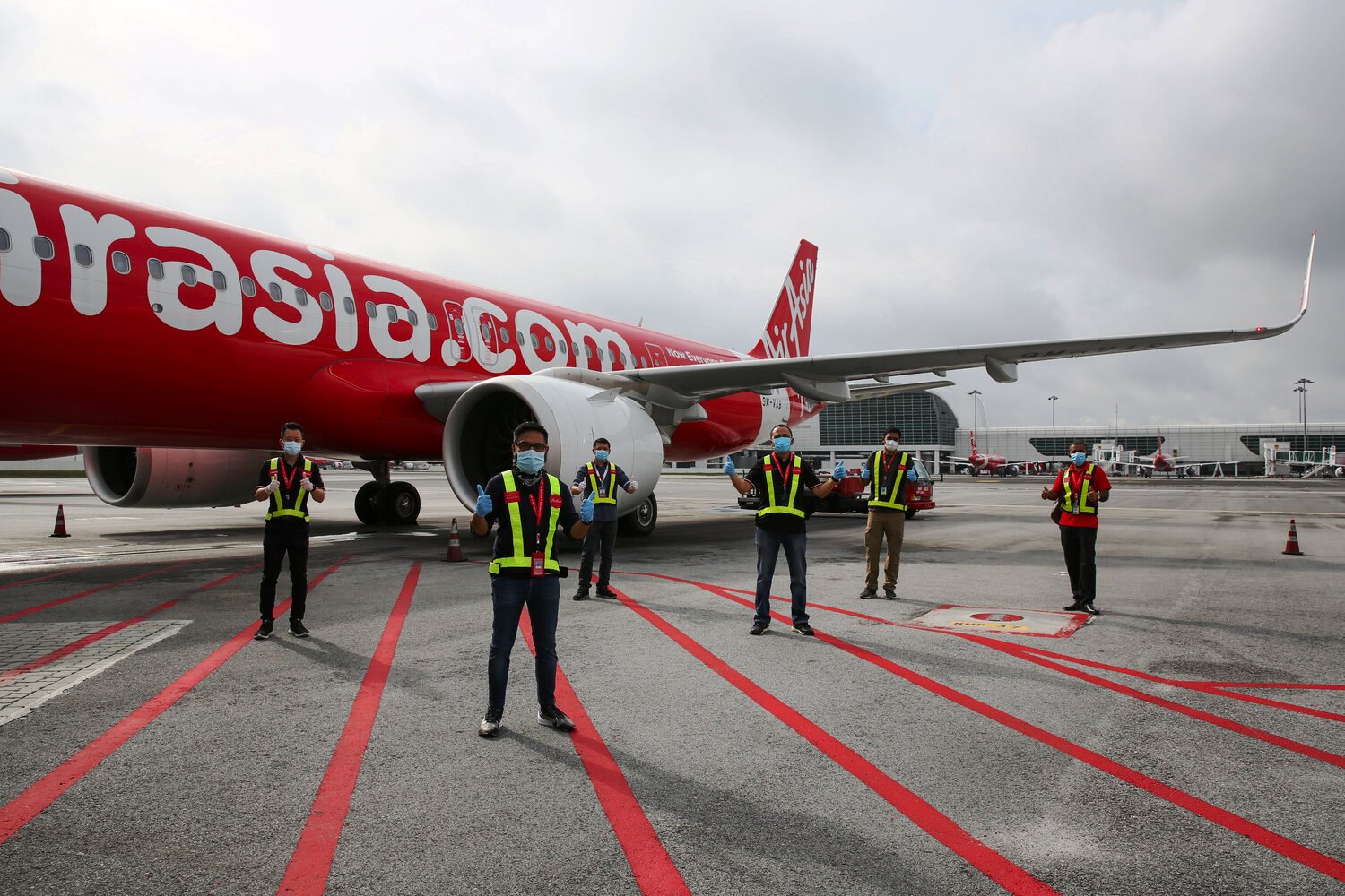 AirAsia Indonesia, Uçuşlarını Bir Aylığına Durdurdu