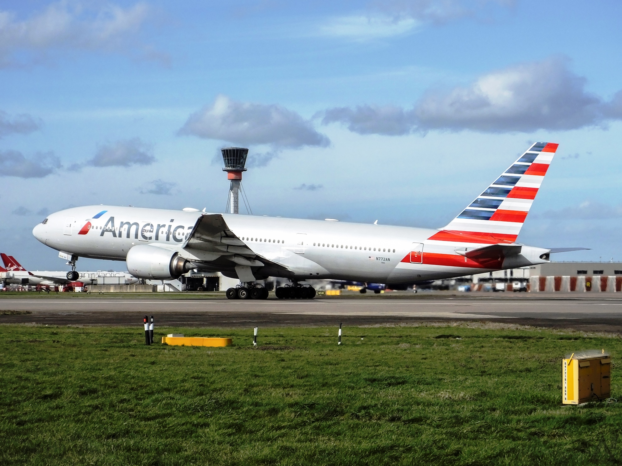 Heathrow’da İsyan Çıktı