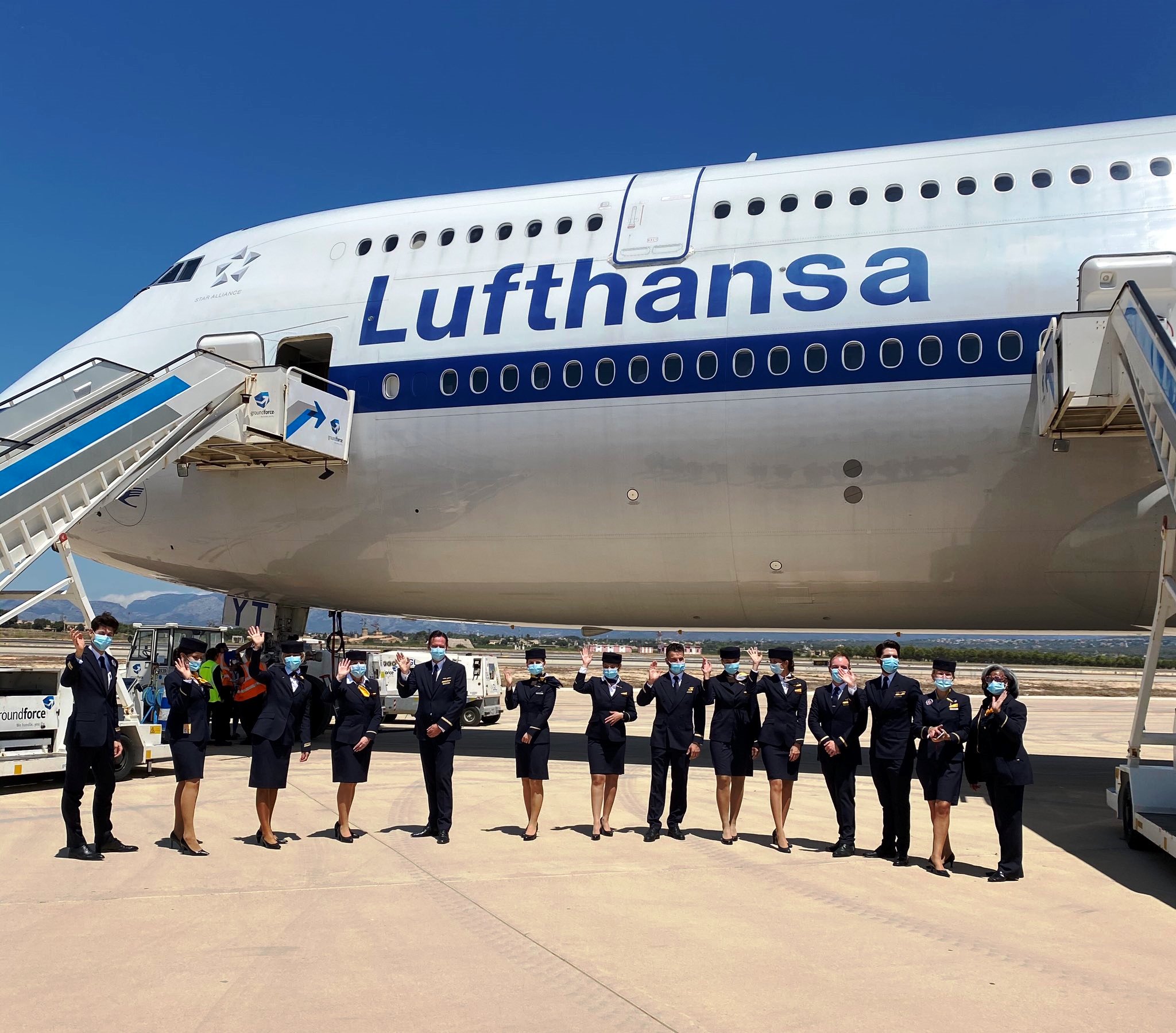 Lufthansa çalışanları ve Boeing 747