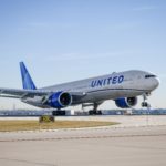 United Airlines - Boeing 777 uçak