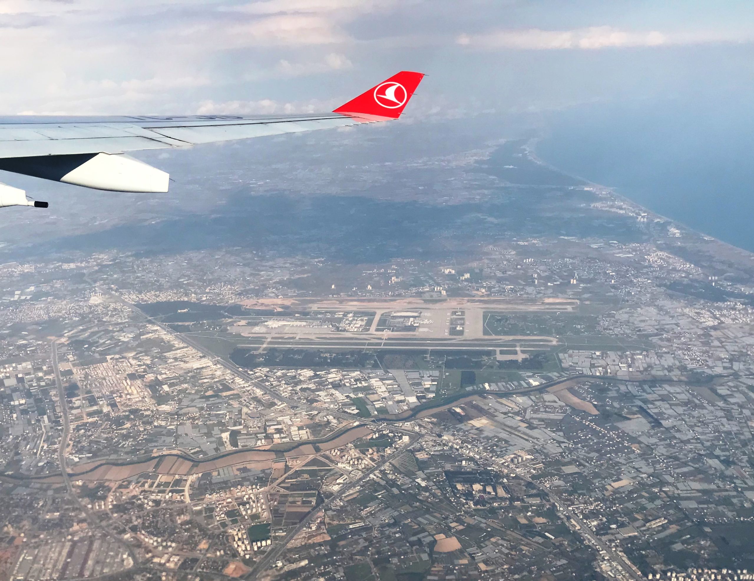 Antalya Havalimanı’nın İşletme İhalesini, TAV – Fraport Kazandı