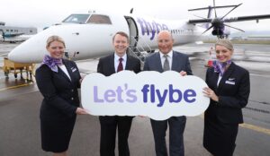 Flybe, uçuşlara yeniden başladı.