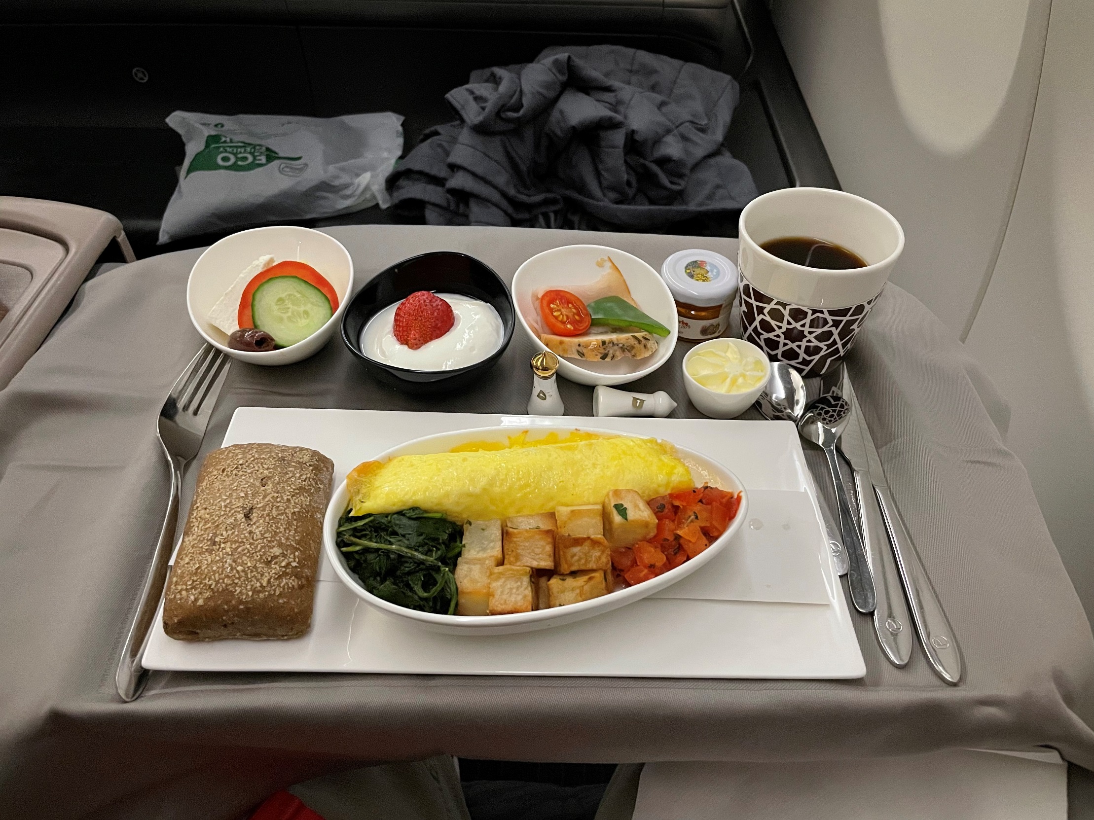 Türk Hava Yolları Business Class Yemek İkramı (Boston-İstanbul)