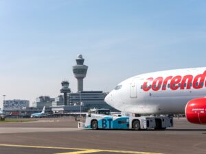 Taxibot - Corendon - Amsterdam Schiphol Havalimanı (15 Nisan 2020)