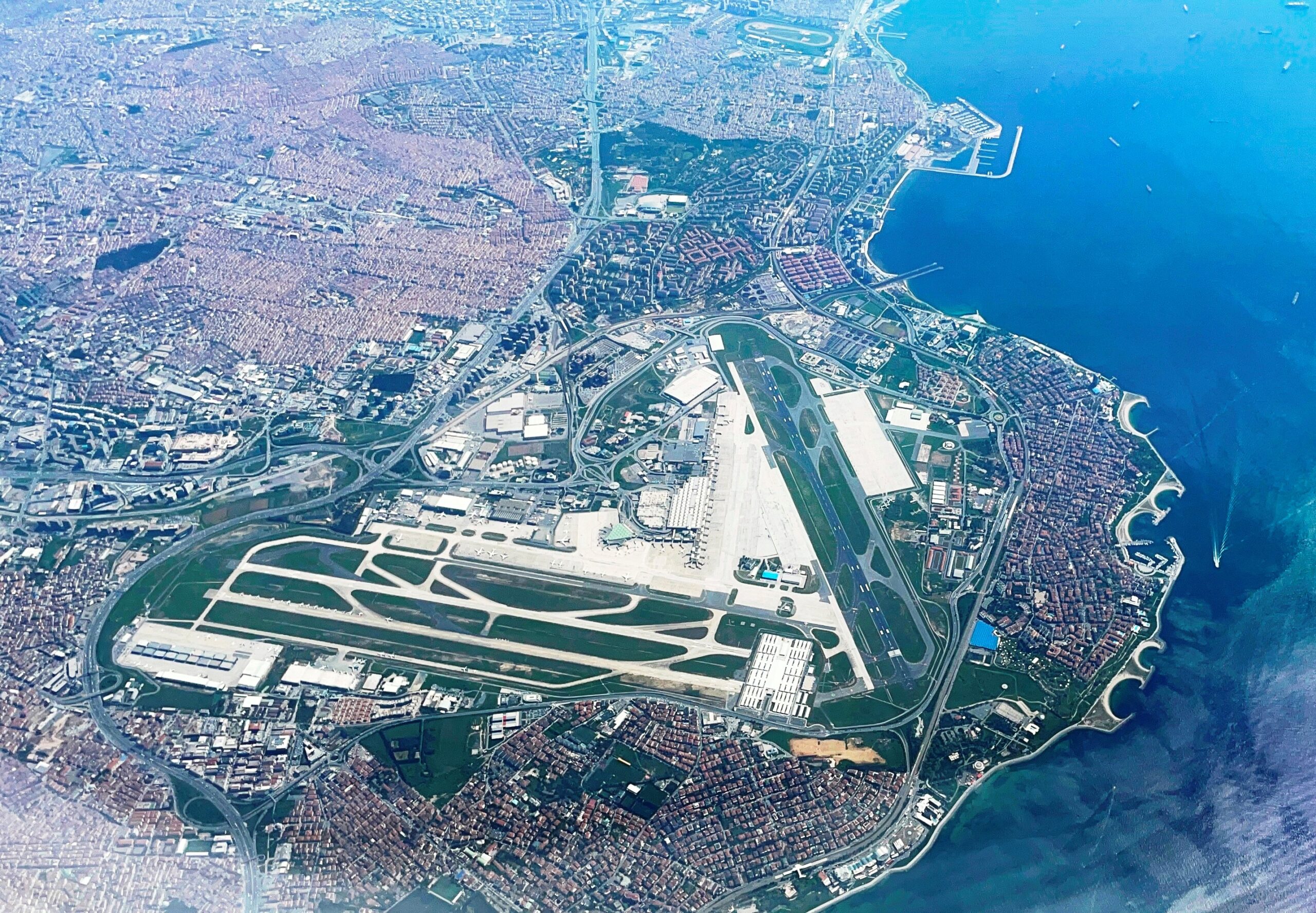 İstanbul Atatürk Havalimanı - Millet Bahçesi İnşaatı - Havayolu 101