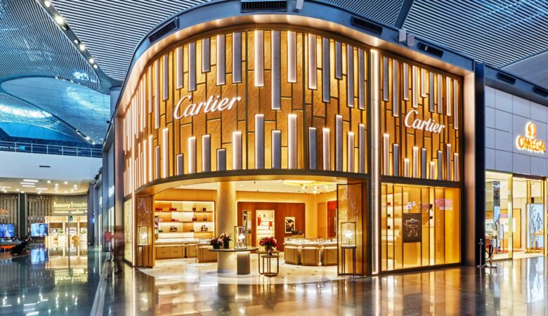 Cartier, en büyük dükkânını İGA'da açtı