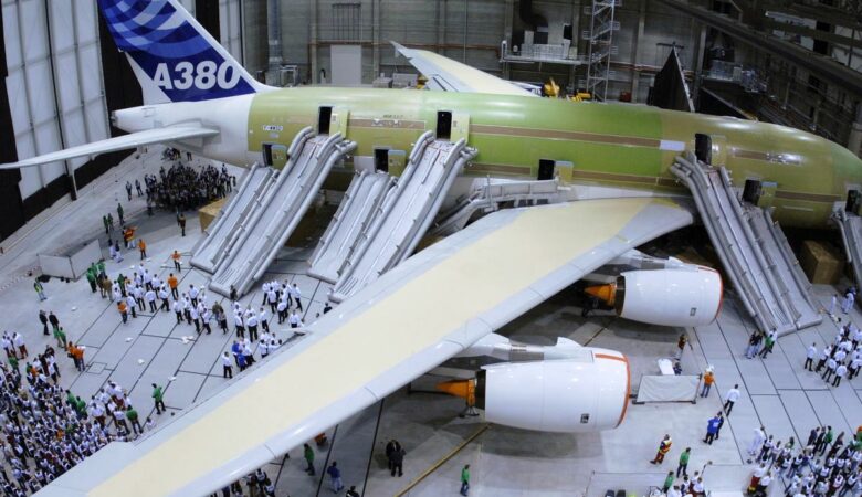 Airbus A380 - Acil durum tahliye denemesi (27 Mart 2006)