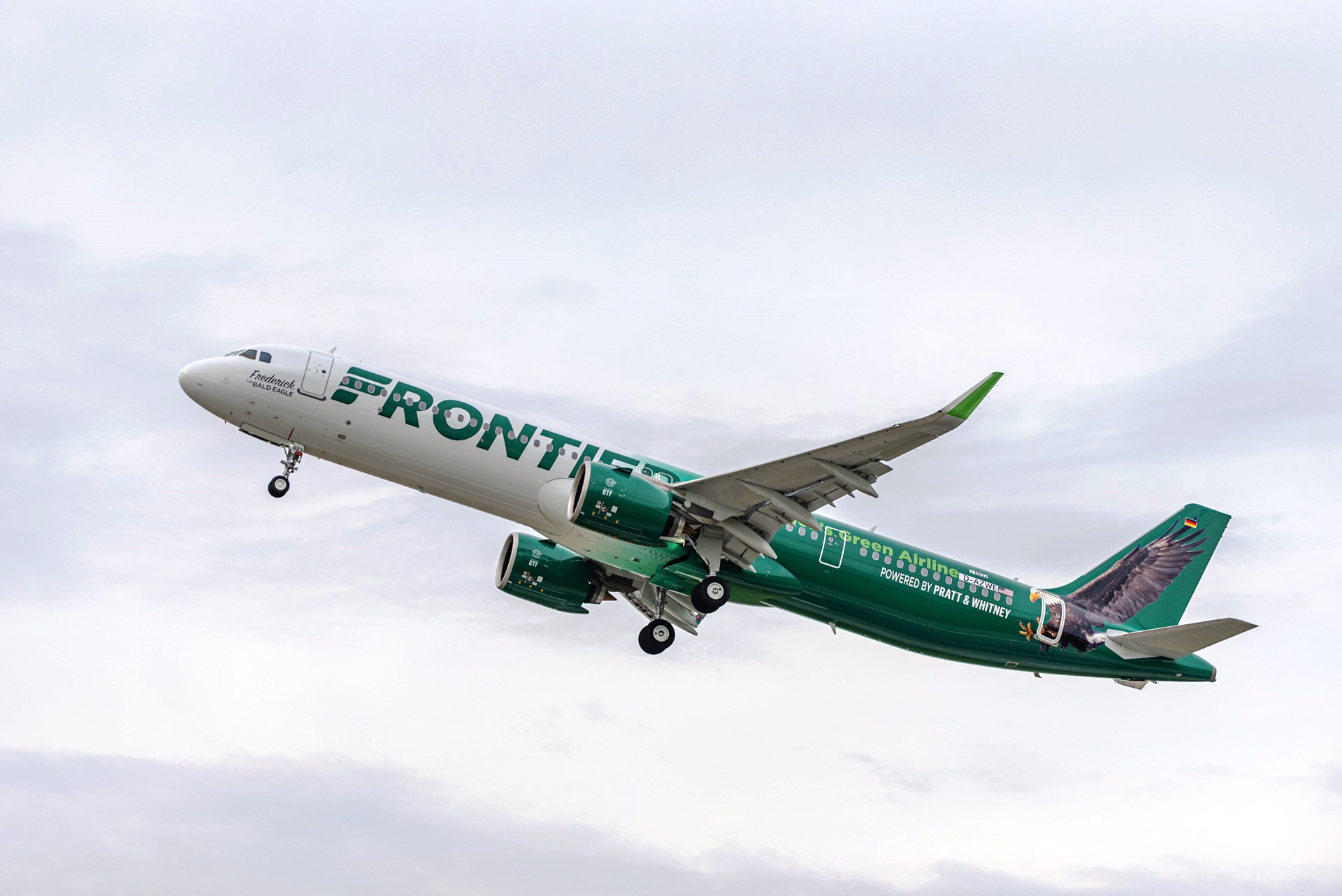 Frontier Airlines, Verimlilik Rekoru Kıran Uçağını Tanıttı