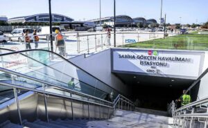 İstanbul Sabiha Gökçen Havalimanı Metro İstasyonu