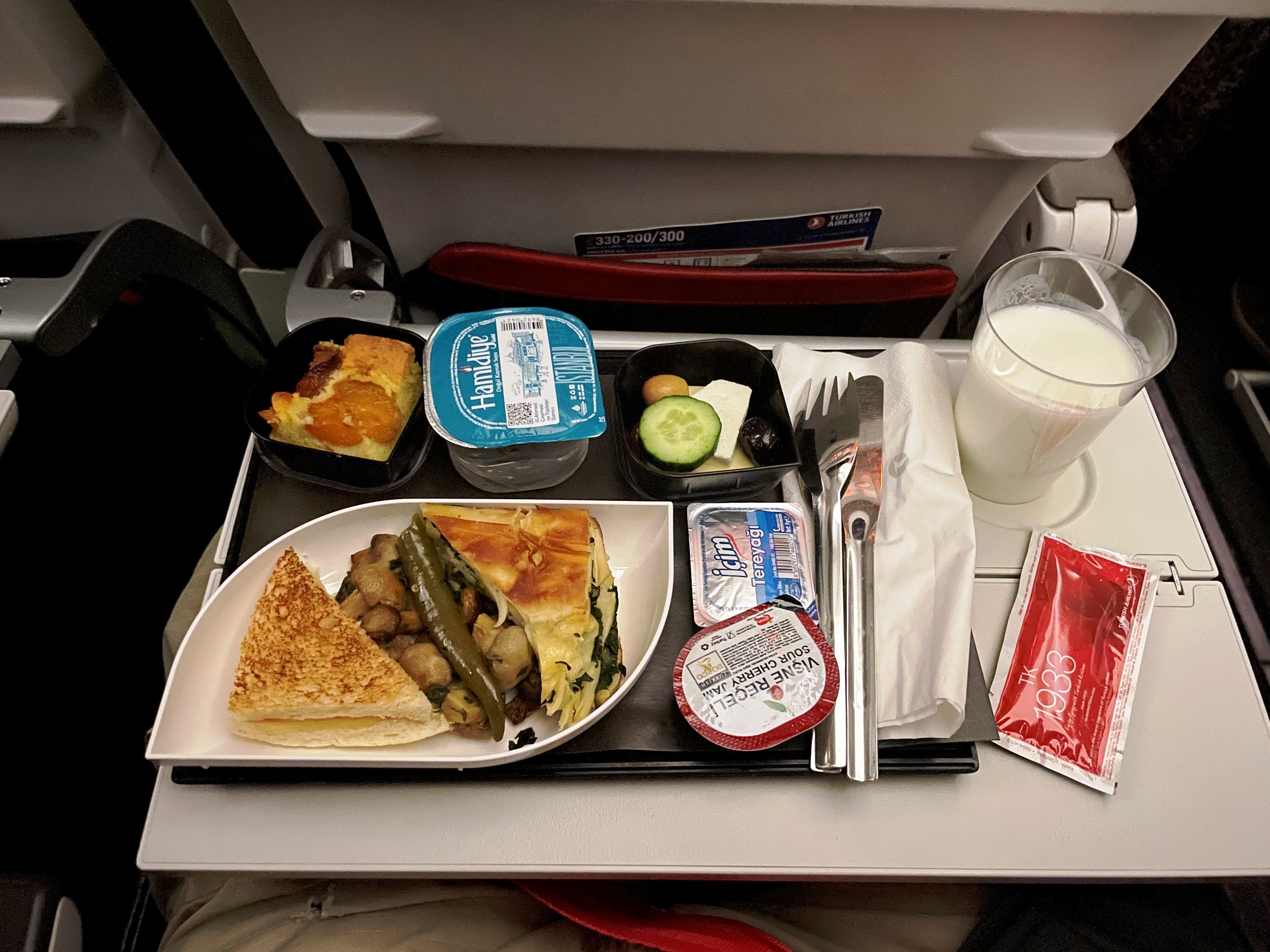 Türk Hava Yolları Economy Class Yemek İkramı (İstanbul – Amman)