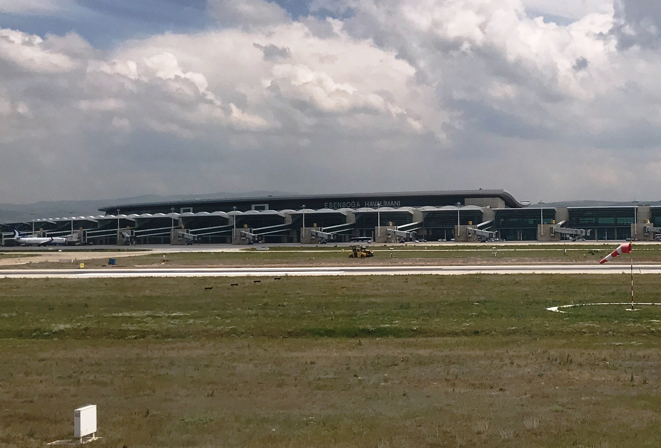 Ankara Esenboğa Havalimanı’nın İşletme İhalesini TAV Kazandı