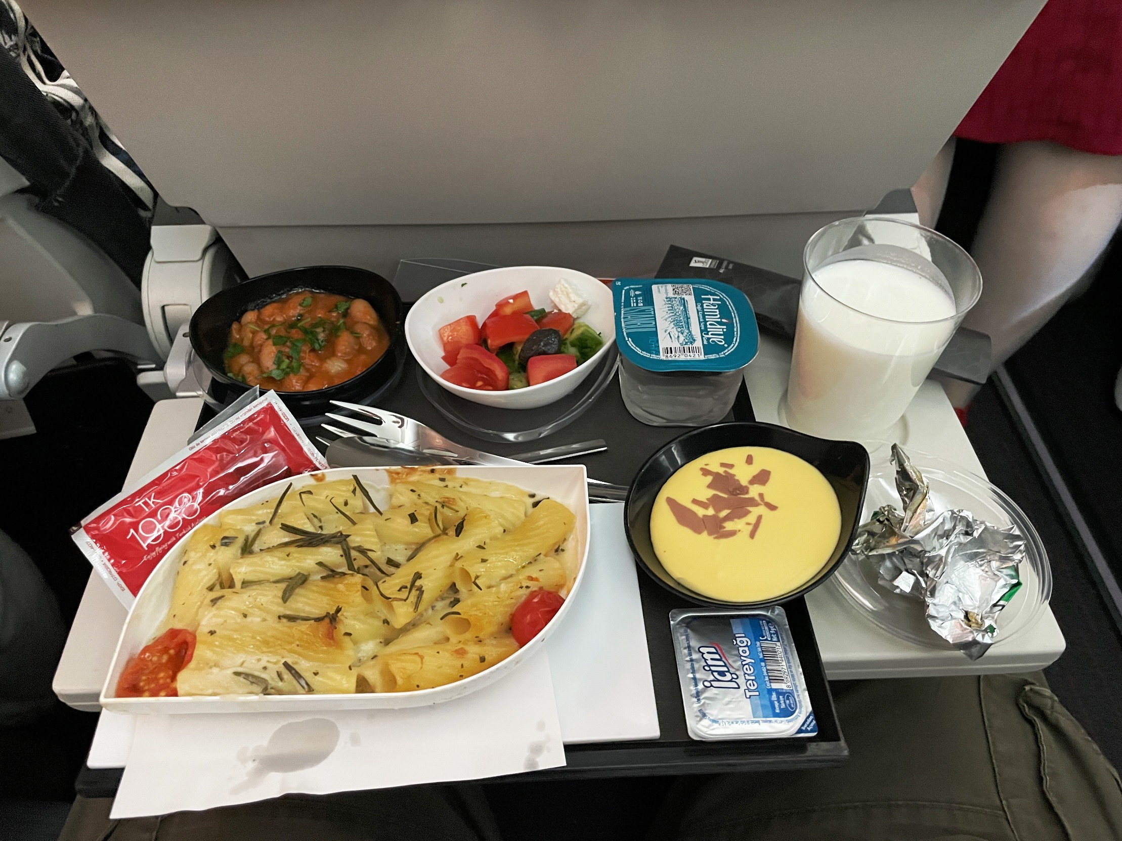 Türk Hava Yolları Economy Class Yemek İkramı (İstanbul – Singapur)