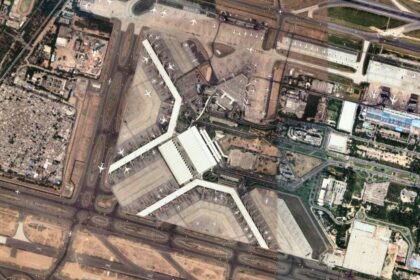 Delhi İndira Gandi Havalimanı