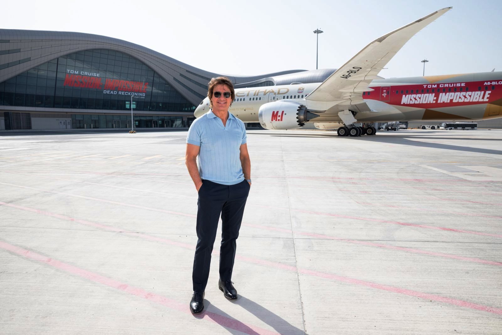 Tom Cruise - Abu Dabi Havalimanı Midfield Terminal