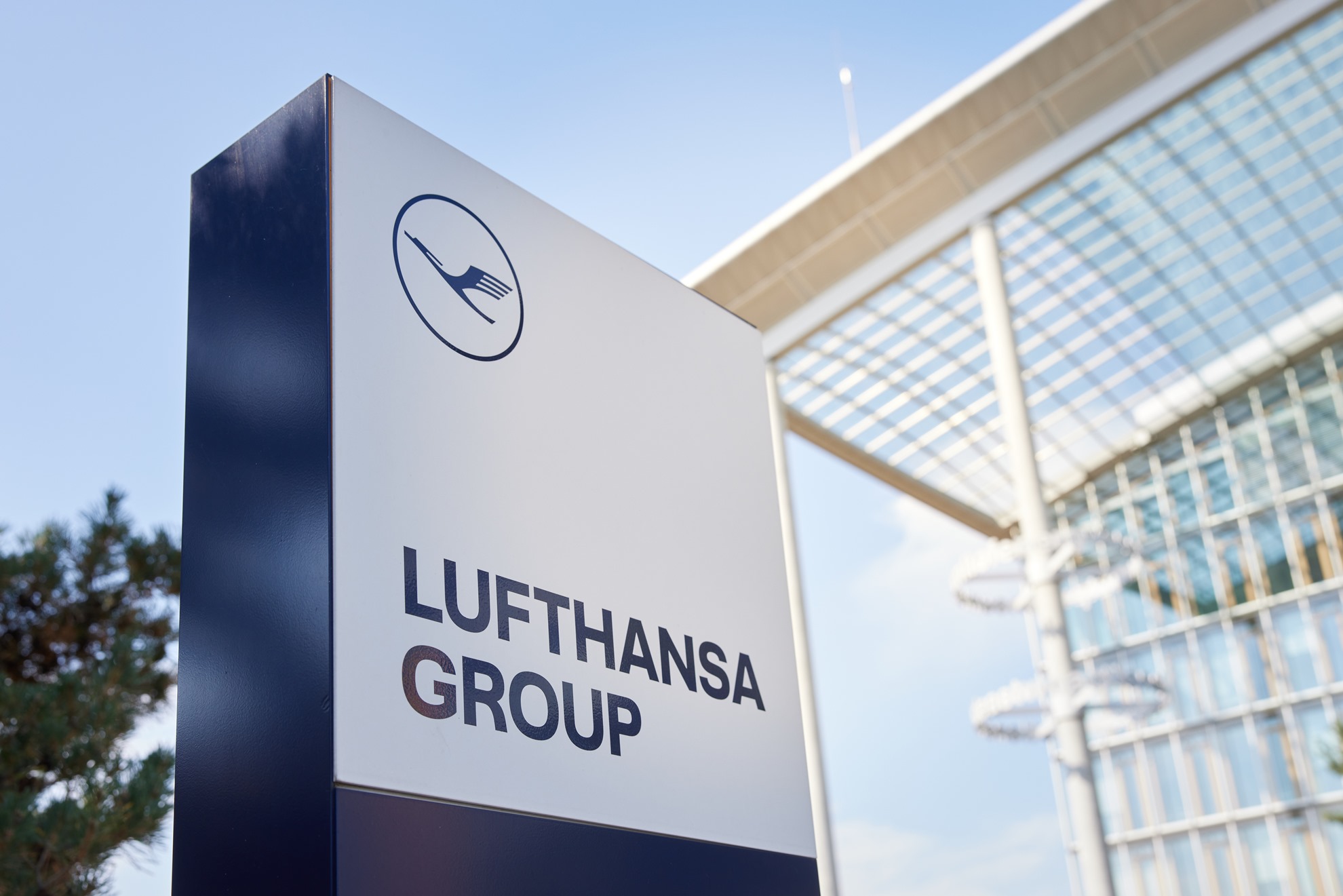Lufthansa, Küçülerek Rekor Kâr Elde Etti