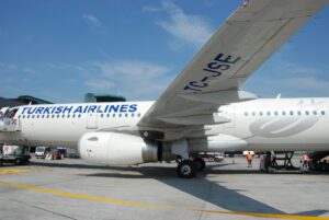 THY - Airbus A321 (TC-JSE)