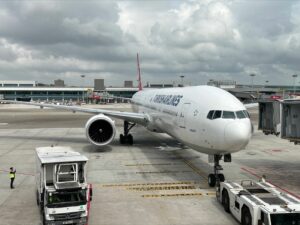 THY'nin Melbourne uçağı, teknik duraklama yaptığı Singapur Changi Havalimanı'nda görülüyor (2 Mart 2024)