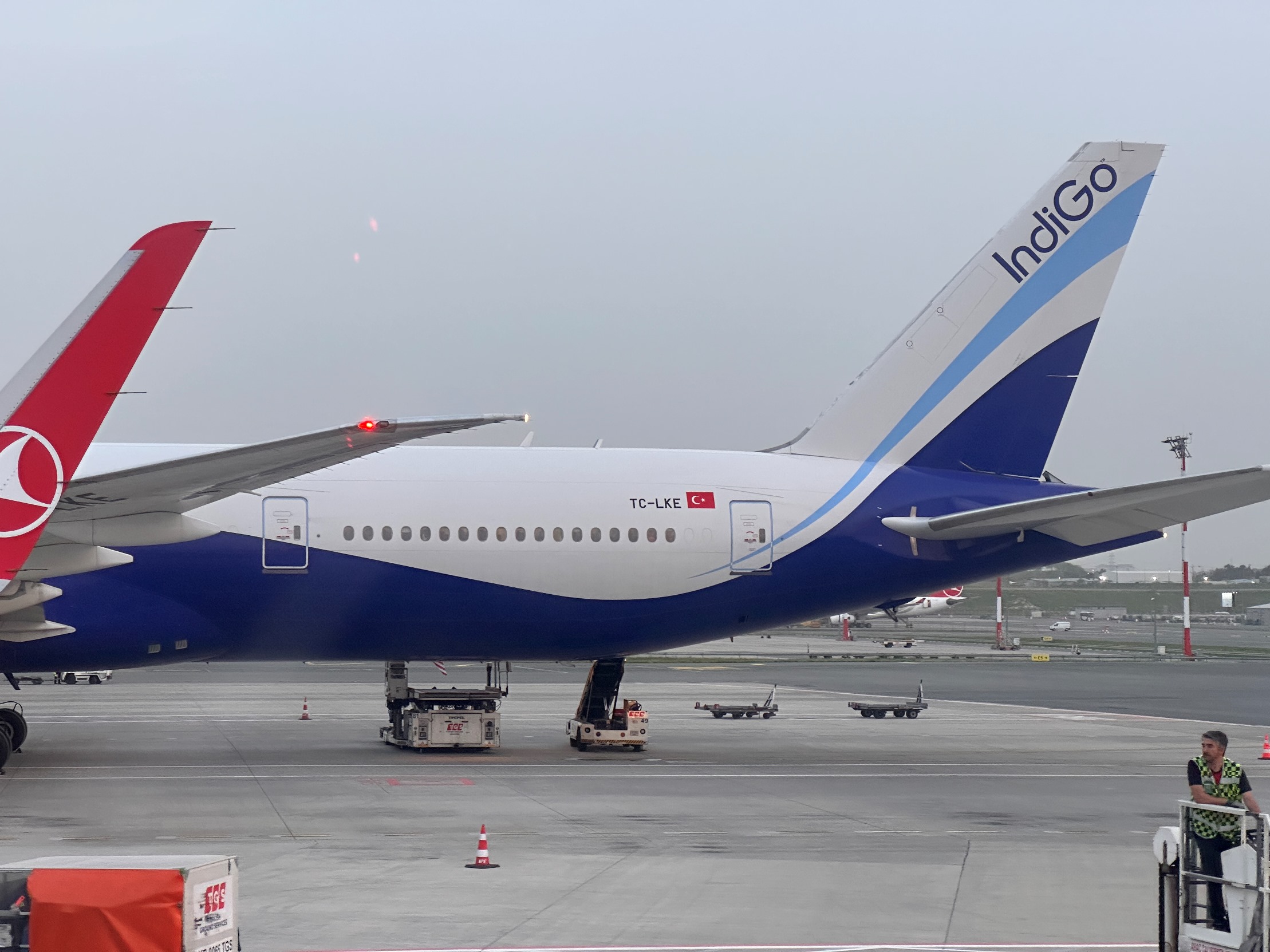 IndiGo; 777 Denedi, A350 Satın Aldı