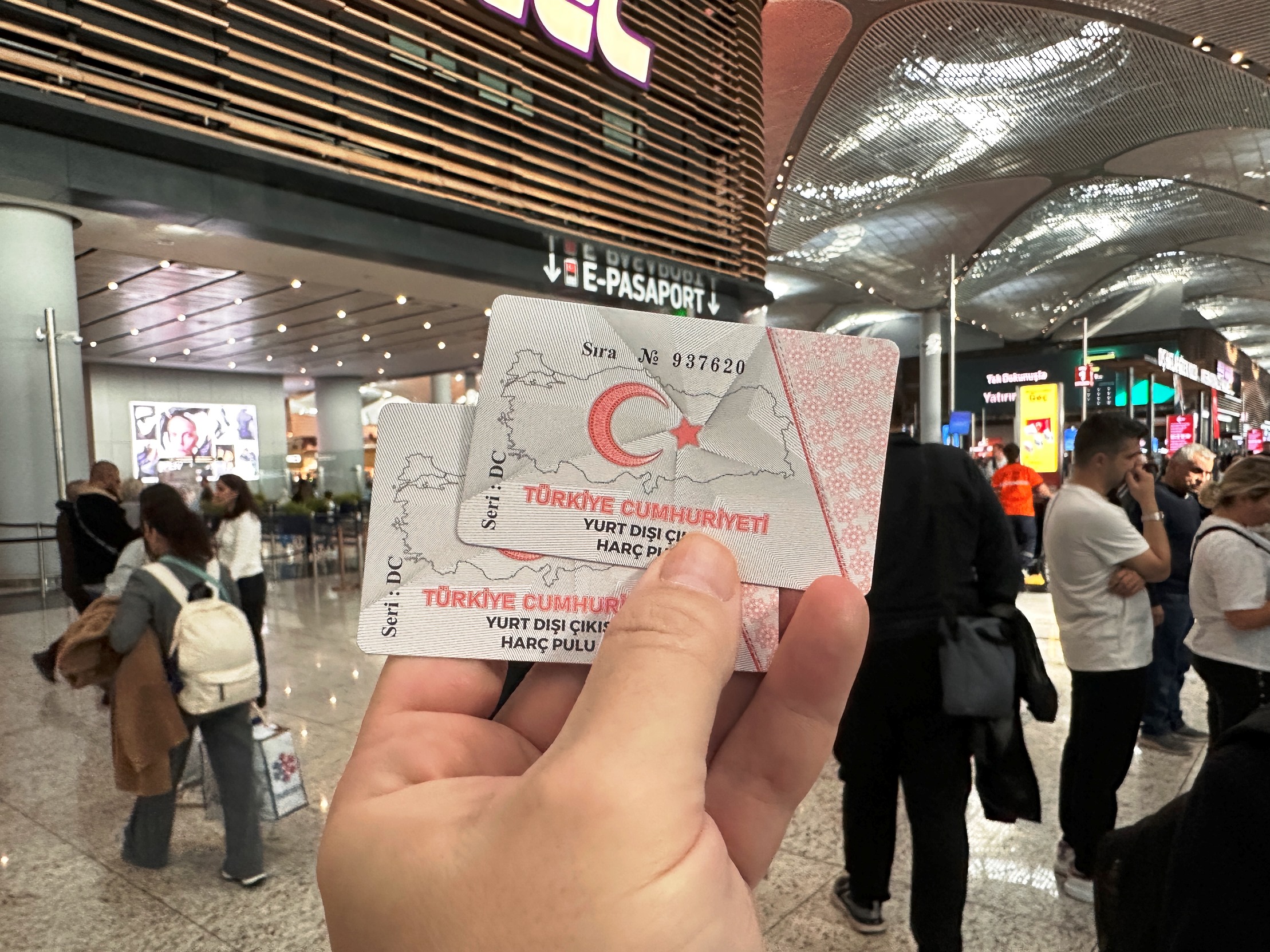 Yurt Dışına Çıkış Harcı, 710 TL oldu