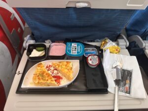 THY Economy Class İkramı x Düsseldorf - İstanbul (Mayıs 2025)