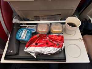 THY Economy Class İkramı x Berlin - İstanbul (Temmuz 2025)