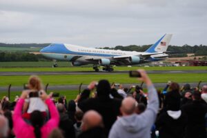Air Force One x Prestwick Havalimanı
