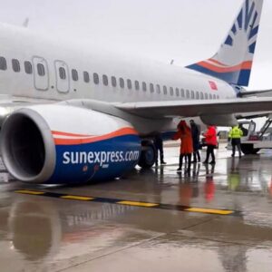 SunExpress x iniş takımı arızası (13 Şubat 2026)