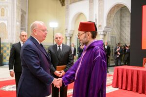 Safran fabrikasının törenine, Fas Kralı da katıldı.