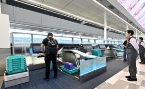 Hong Kong Havalimanı x Terminal 2