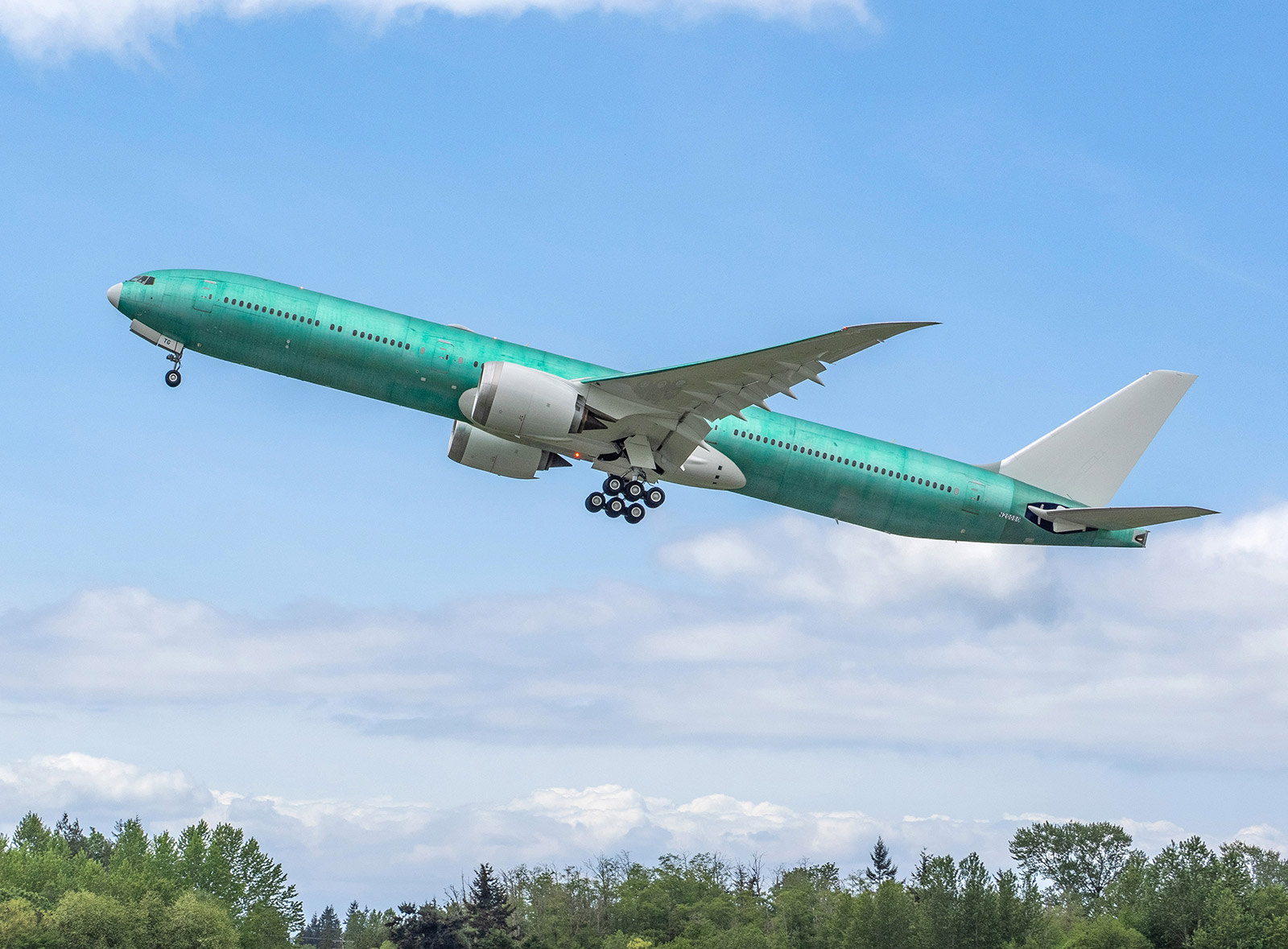 Lufthansa İçin Üretilen Boeing 777-9, İlk Deneme Uçuşunu Yaptı