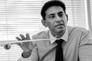 SriLankan Airlines'ın eski CEO'su Kapila Chandrasena