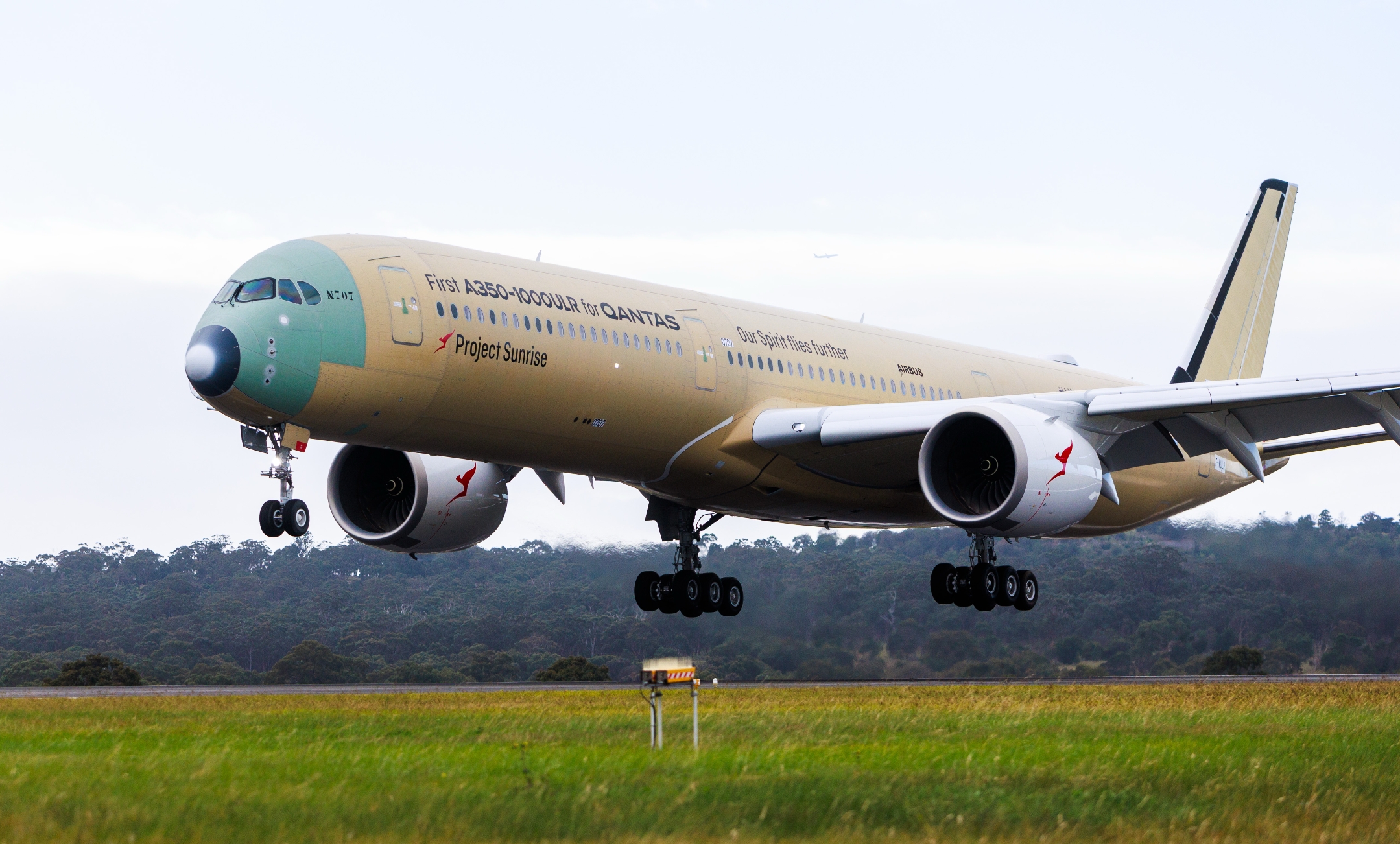 Qantas İçin Üretilen Airbus A350-1000ULR, Melbourne’e Uçtu